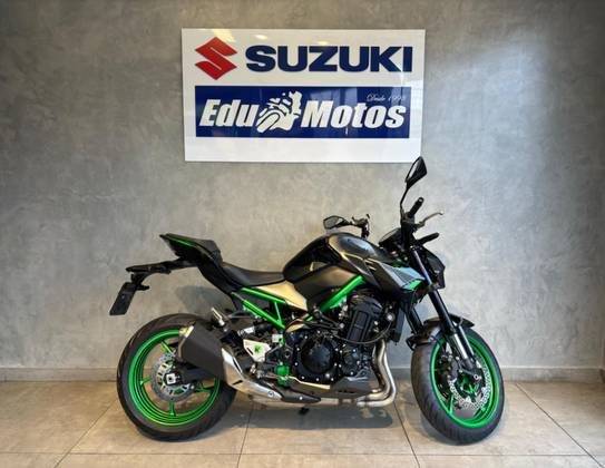 KAWASAKI Z900 KAWASAKI Z900